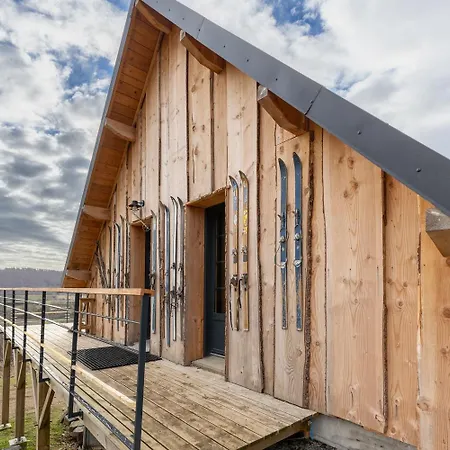 Gite Montagnard A 2 Pas De *